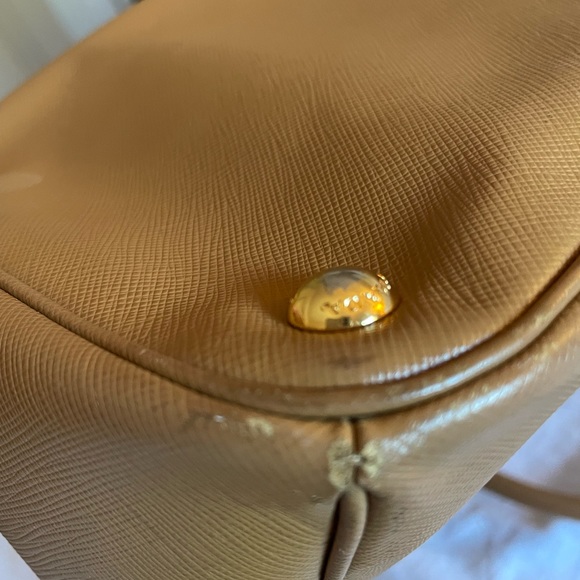 Prada Saffiano tote - Picture 6 of 8